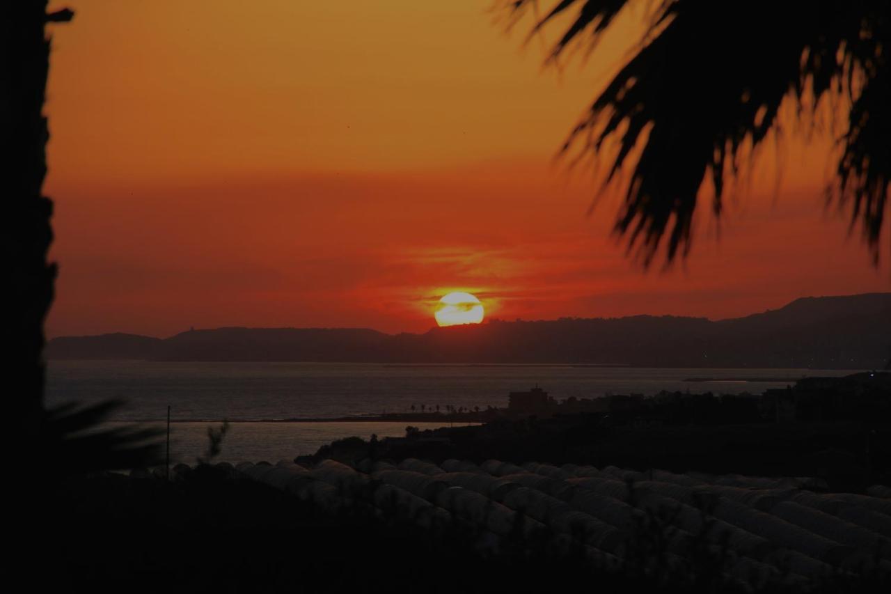 Punta Bianca Suite & Home Experience Agrigento Exteriör bild